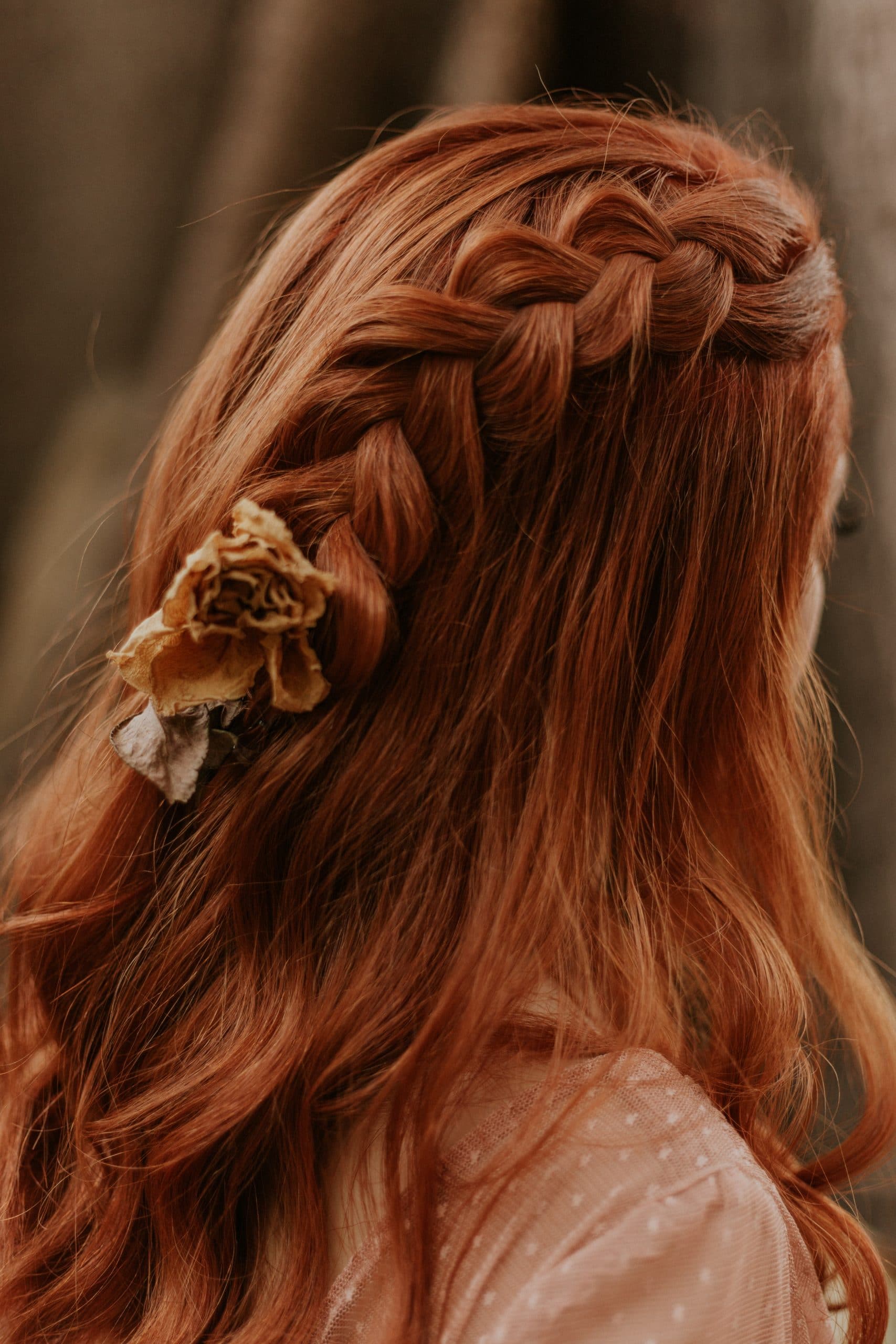 50+ Braided Hairstyles To Try Right Now : Small Bow Braid