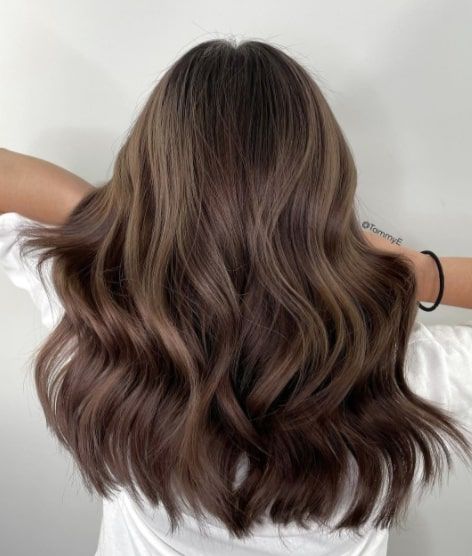 Mushroom brown hair and how you can achieve this look