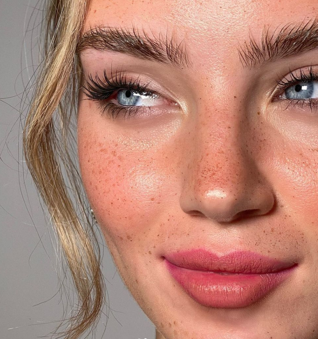 The Latest TikTok Beauty Trends: Try These Viral Makeup Hacks