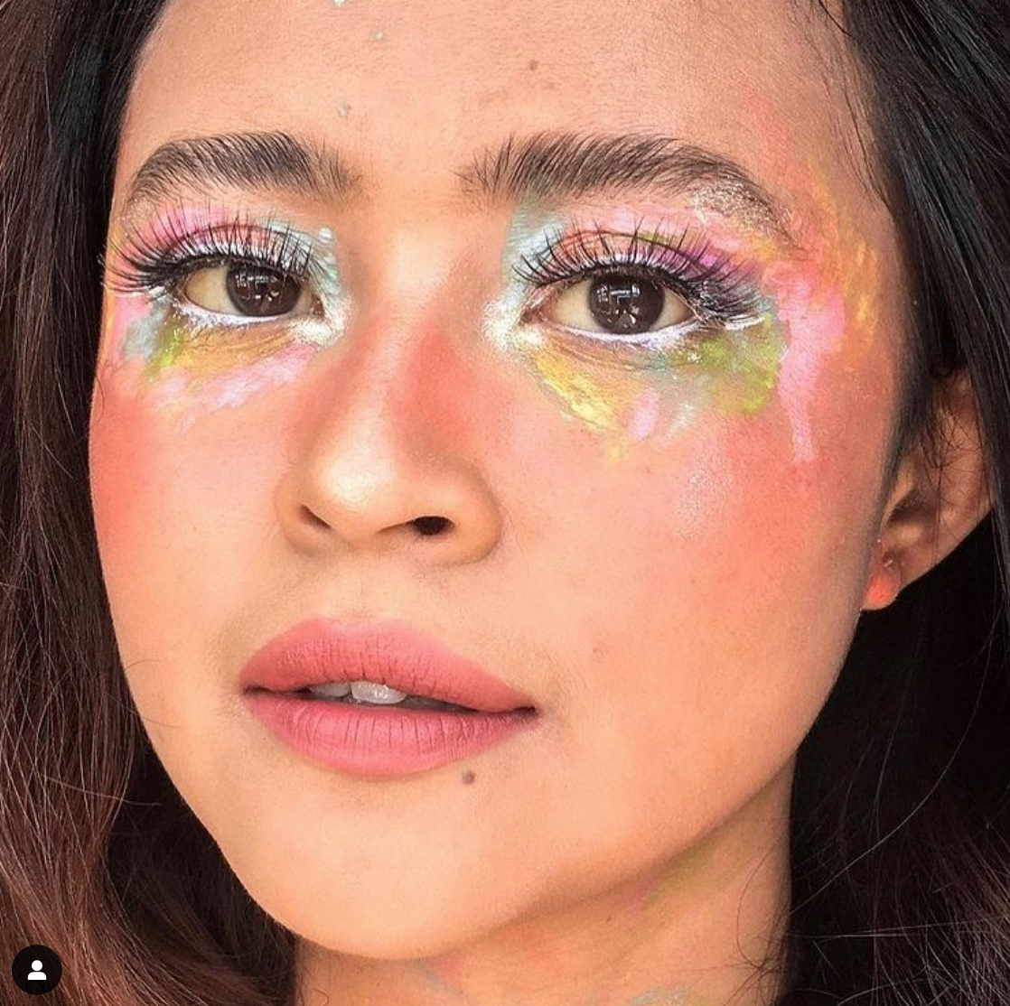 The Latest TikTok Beauty Trends: Try These Viral Makeup Hacks