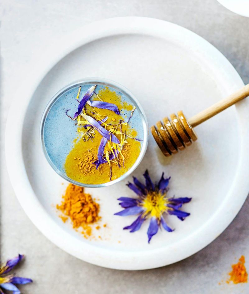 Turmeric Face Mask: Celebrity Recipes That Work Wonders!