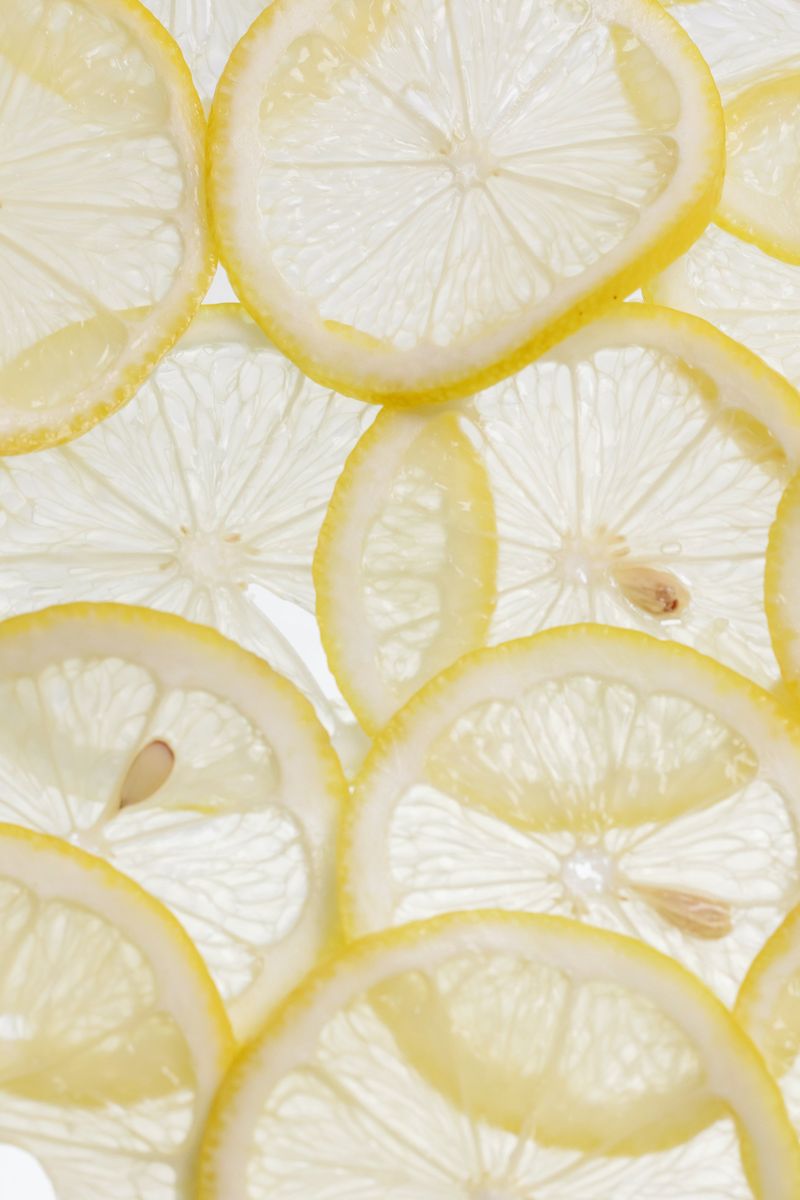Vitamin C Skin Care Use: A Top Ingredient for Healthy Skin